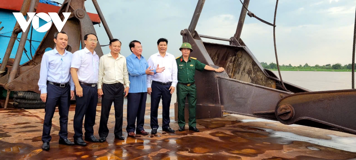 Đồng Tháp kiểm tra, chấn chỉnh hoạt động các mỏ cát đã được cấp phép phục vụ các dự án